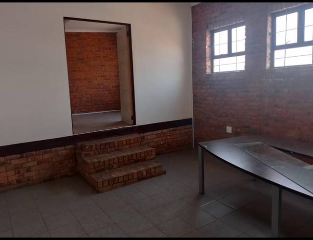INDUSTRIAL PROPERTY TO RENT IN MKONDENI